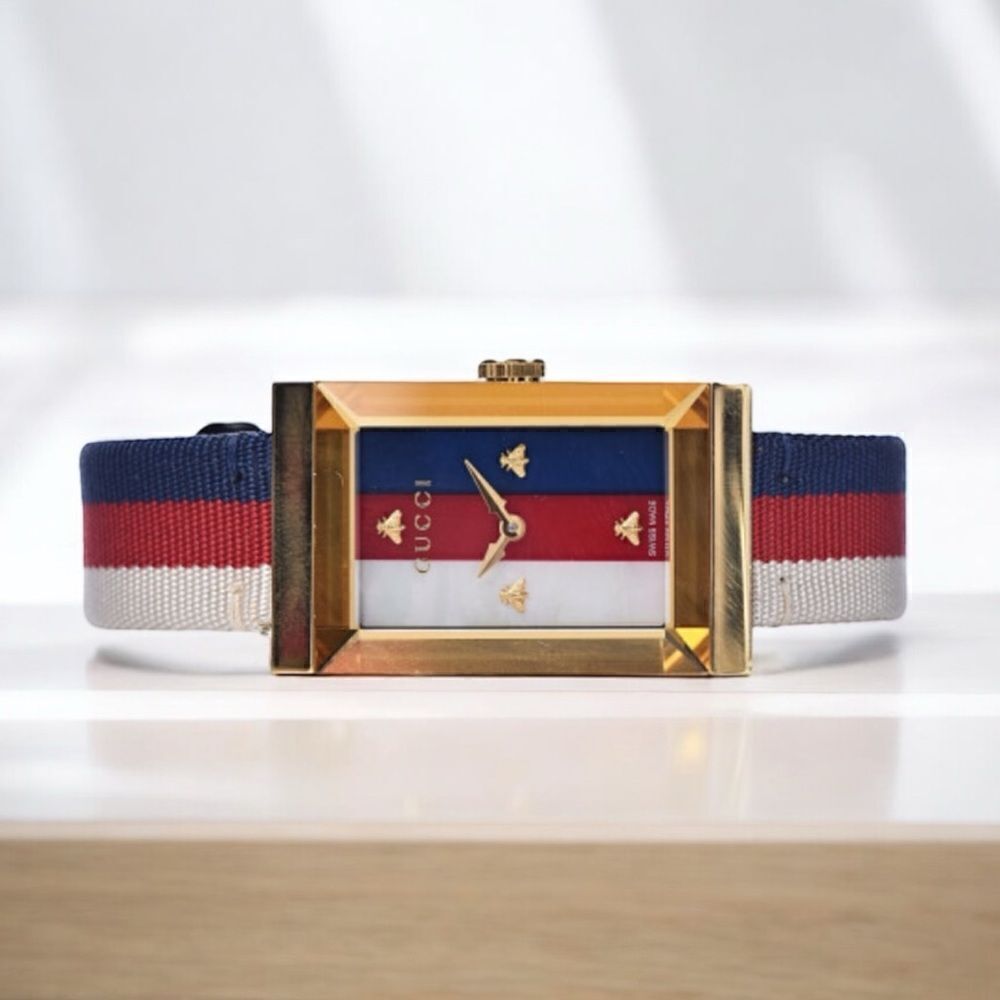 GUCCI
G-Frame White, Red and Blue Women's Watch YA147405 - Picture 9 of 11